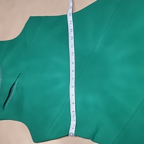Chandi & Lia Size M Green Diagonal Ponte Fit & Flare Dress w/ Peek-a-boo Cutout - Picture 11 of 16